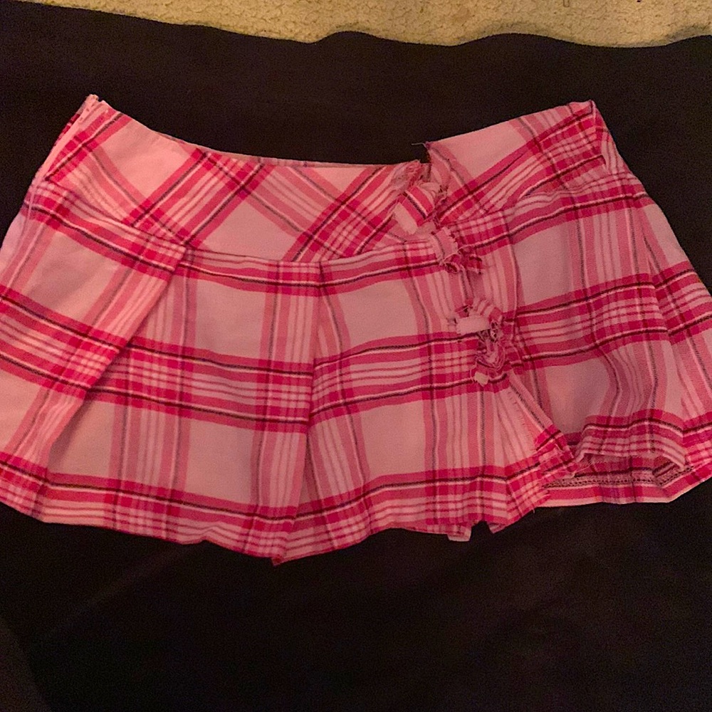 Dark and paltry pink mini school girl skirt size S-M runs big